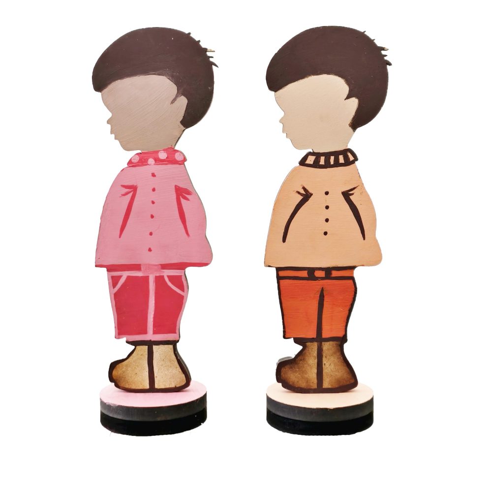 آدمک چوبی دختر و پسر